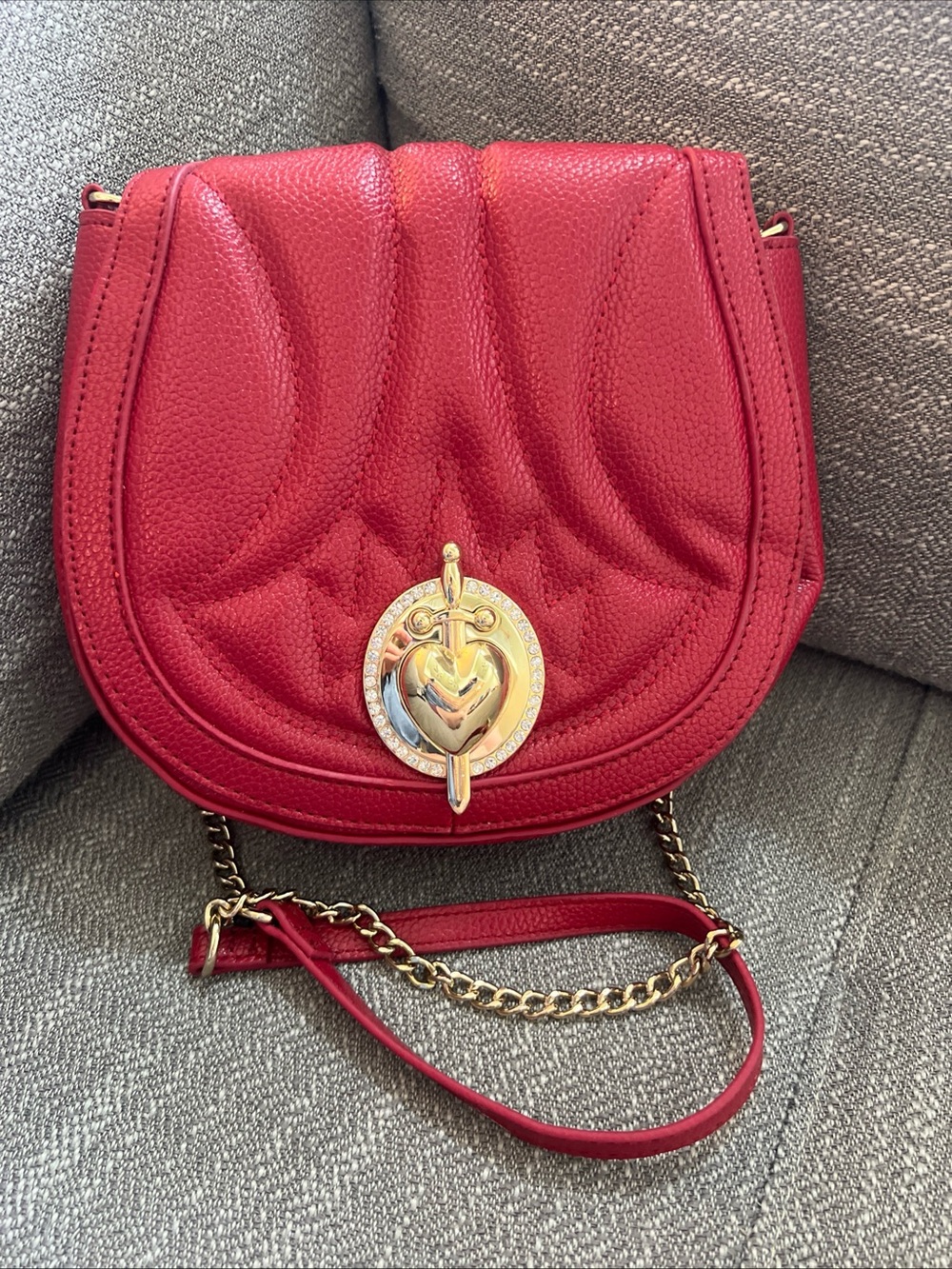 Disney Evil Queen Crossbody Purse Red Gold Preowned Snow White